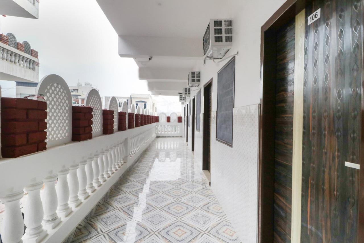Oyo 49095 Hotel K Fort Abadpura Exterior photo