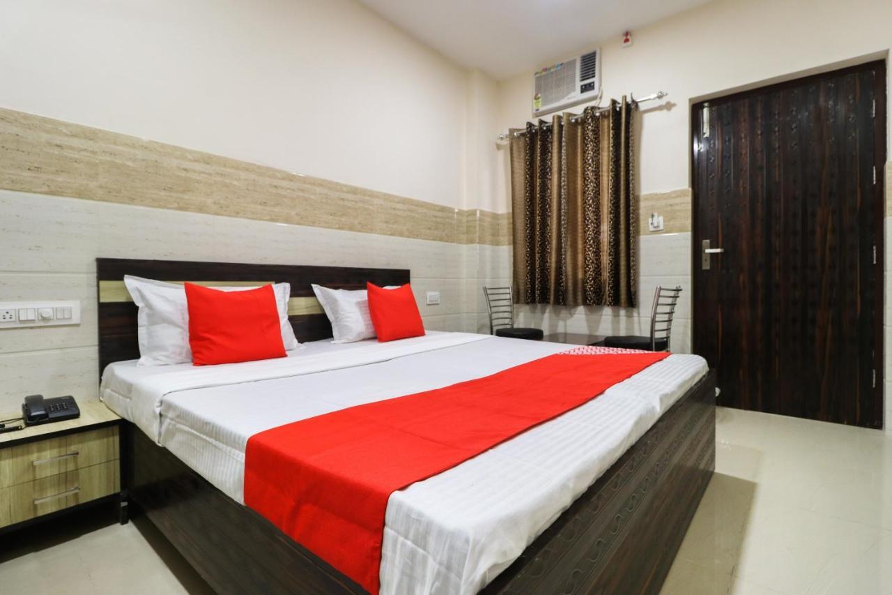 Oyo 49095 Hotel K Fort Abadpura Exterior photo